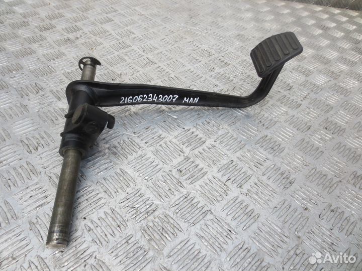 Педаль MAN 81482006316