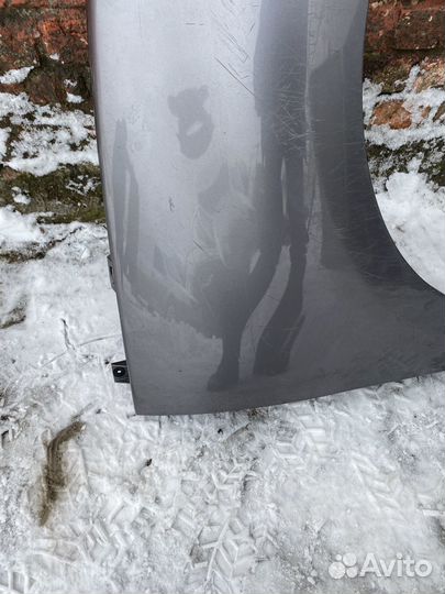 Крыло переднее правое Renault Scenic 3 Арт. 260569