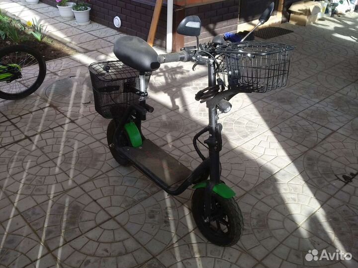 Электросамокат kugoo c1