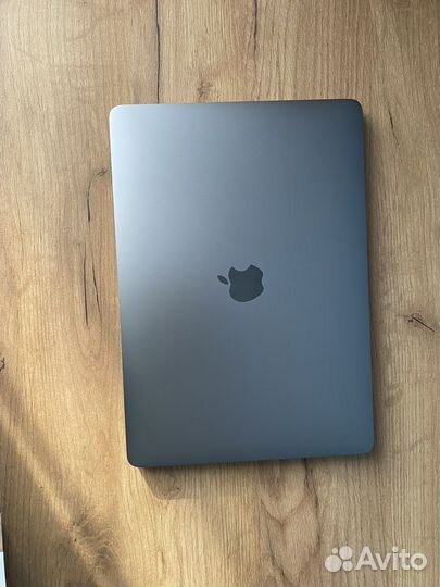 Apple MacBook Pro 13 2017/ 8 Gb/ 128 ssd