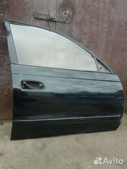 Крыло заднее переднее левое Toyota caldina ST190