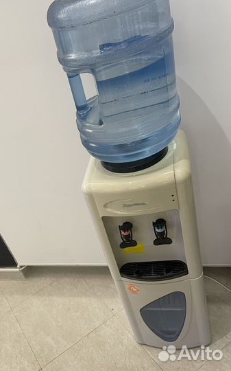 Кулер для воды