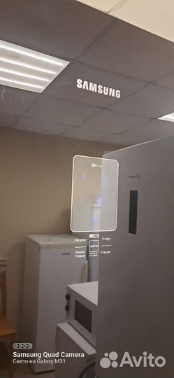 Холодильник Samsung No Frost Чёрное стекло 2м