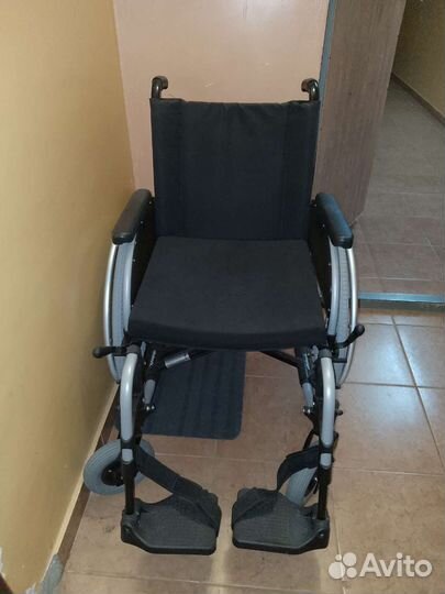 Коляска инвалидная