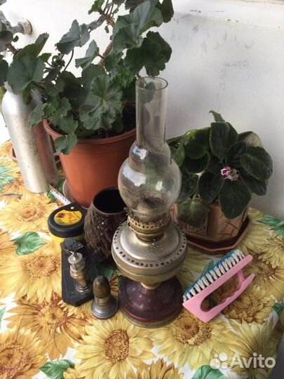 Керасиновая лампа старинная