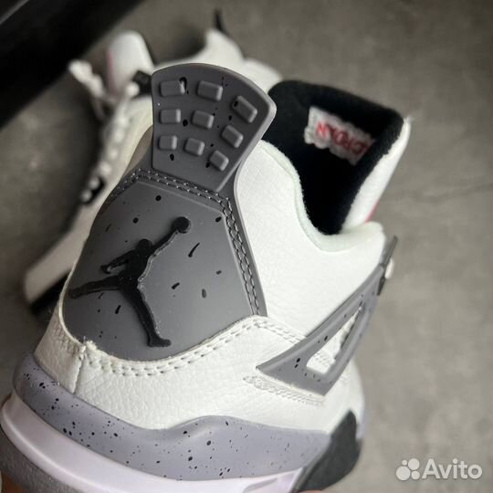 Nike air jordan 4 retro белые