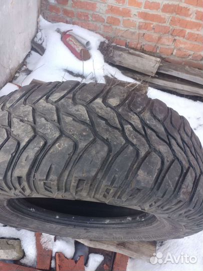 Cooper Discoverer STT 255/70 R16