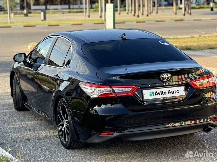 Toyota Camry 2.5 AT, 2021, 69 700 км