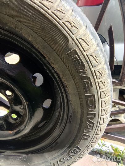 Marshal Radial 857 215/65 R16