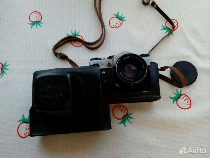 Пленочный фотоаппарат zenith