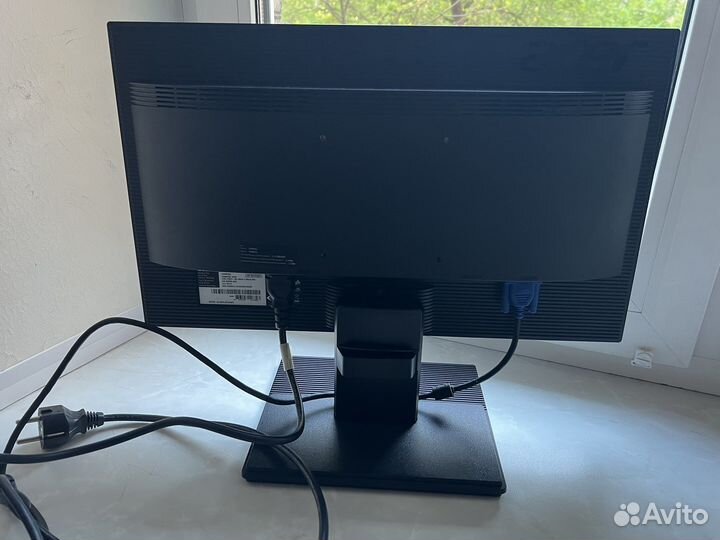 Монитор Acer V206HQL 22