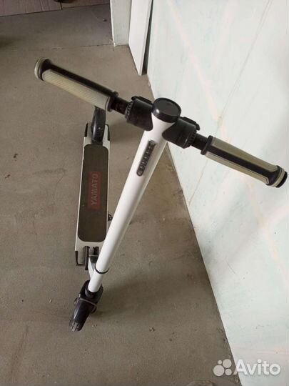 Продается электросамокат