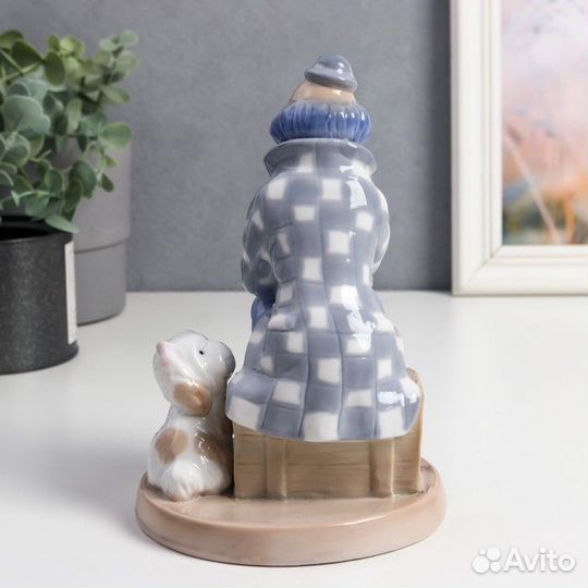 Сувенир керамика 'Клоун с собакой' цветной 18х12х1