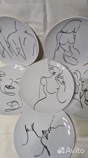 Набор тарелок