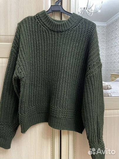 Свитер