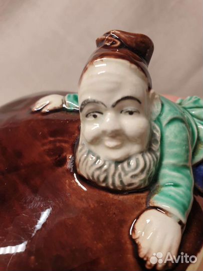 Гном на грибе. Табачница