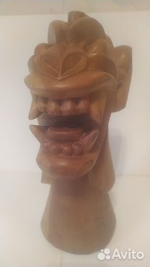 Деревянная скульптура