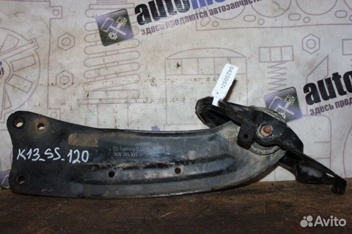 Рычаг задний левый продольный Volkswagen Tiguan