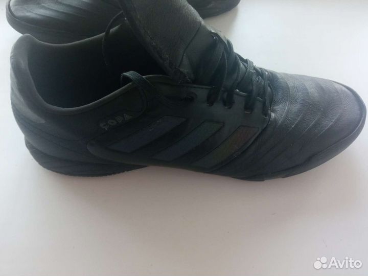 Бутсы сороконожки Adidas