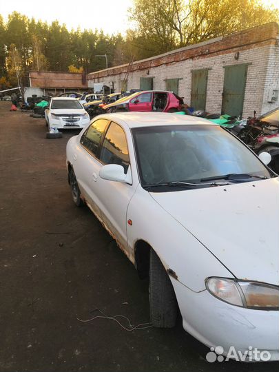 Разбор Hyundai Lantra 1996 г.в