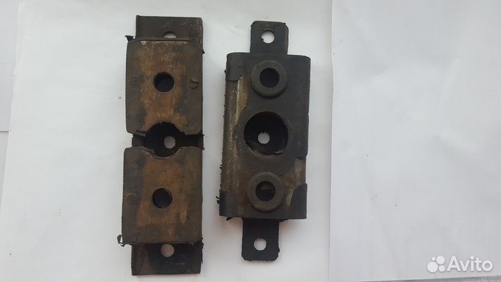 Подушка задней опоры двигателя в сборе газ 69