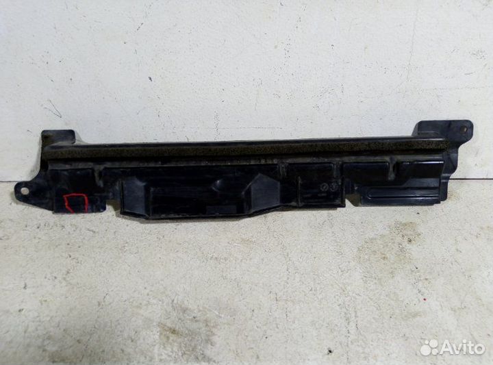 Воздуховод радиатора Nissan Juke