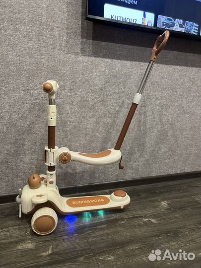 Самокат а ручкой