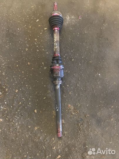 Правый привед Peugeot 407 2.0hdi