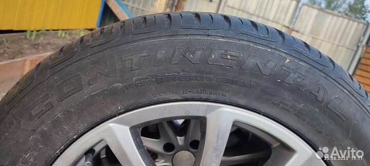 Continental ContiCrossContact UHP 255/55 R18 109V