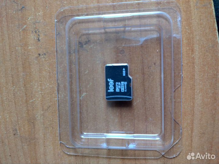 Карты памяти micro sd на 16 гб и на 8 Гб