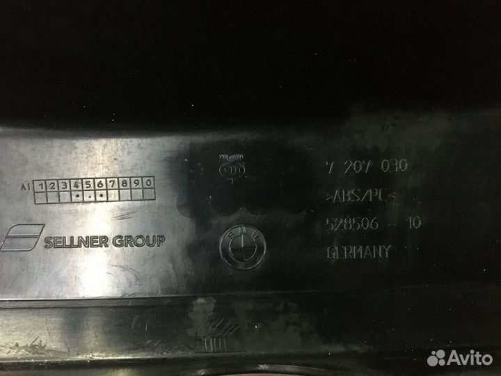 Обшивка двери багажника BMW 5 Серии F11