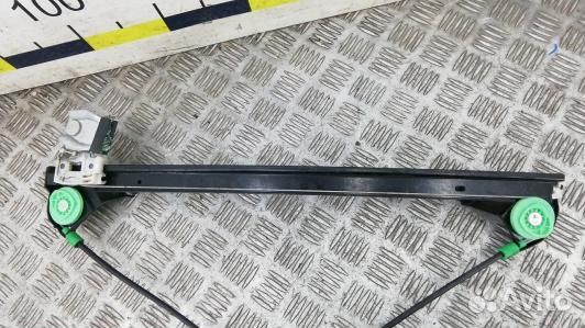 Стеклоподъемник передний правый cadillac SRX 1 (94