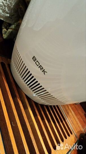 Воздухоочиститель-увлажнитель Bork A802 rain