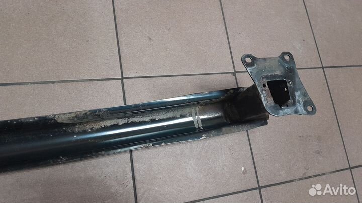 Усилитель заднего бампера для Skoda Octavia A5