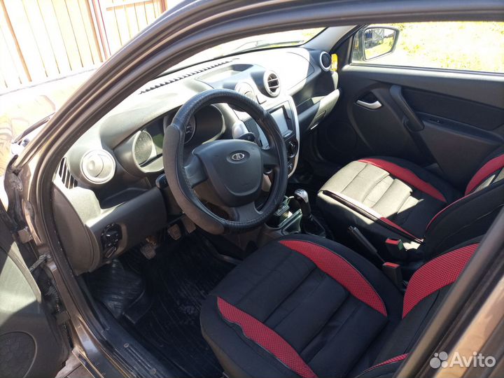 LADA Granta 1.6 МТ, 2014, 235 000 км