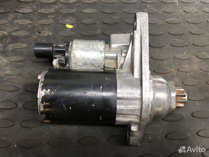 Стартер VW Golf 0001120406