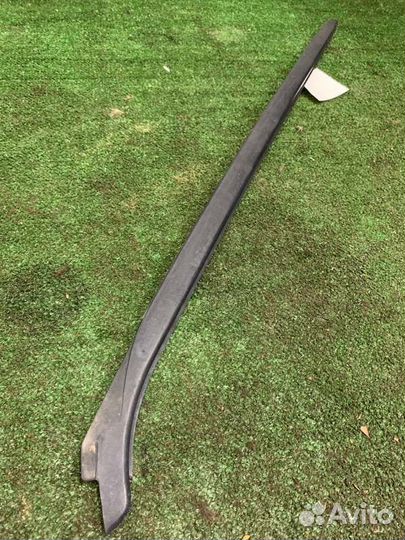 Молдинг лобового стекла правый Bmw 320I F30