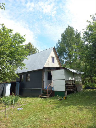 Дача 20 м² на участке 7,5 сот.