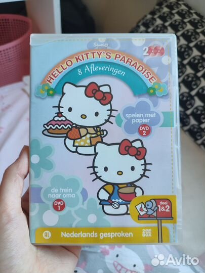 Диски с Hello Kitty's Paradise на нидерландском