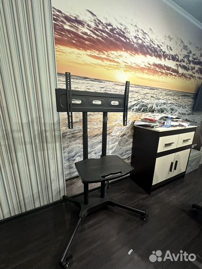 Onkron TS1351 стойка для телевизора