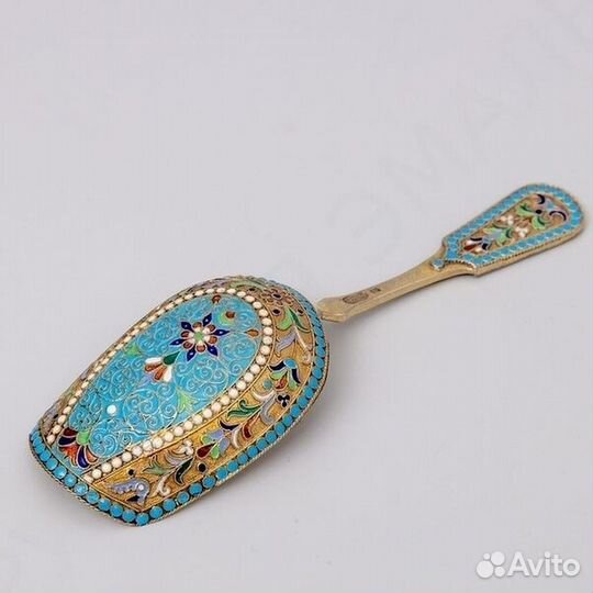 Изделия из серебра антиквариат