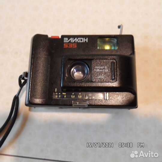 Пленочный фотоаппарат Эликон-535