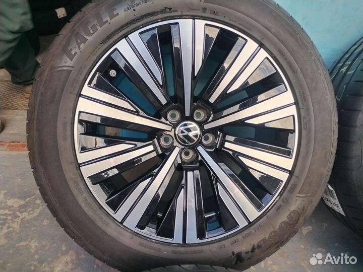 Диски R19 VW touareg 3 original комплект на лете