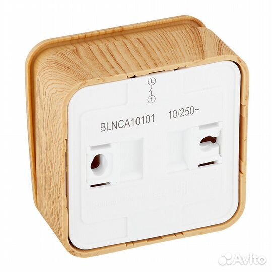 Выключатель Systeme Electric Blanca одноклавишный накладной ясень с самовозвратом (blnca101015)