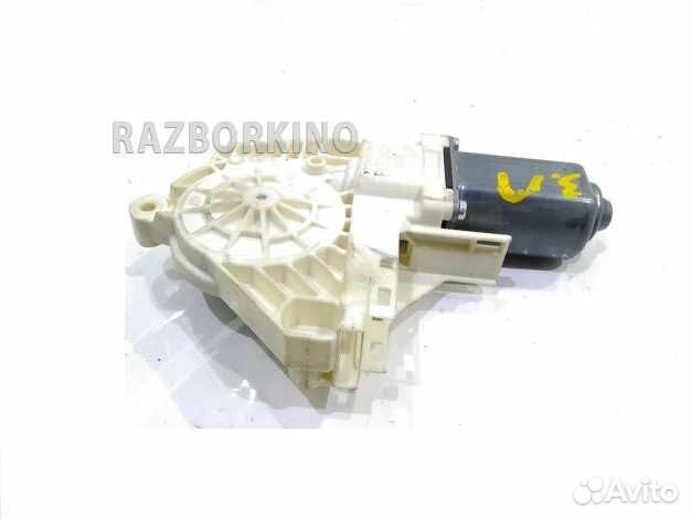 Моторчик заднего левого стеклоподъемника