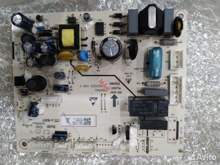 Плата управления холодильника Hiberg