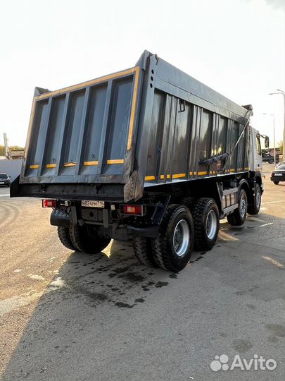Volvo FM Truck 8X4, 2010
