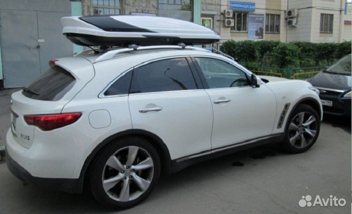 Автобокс (багажник) на Infiniti FX35