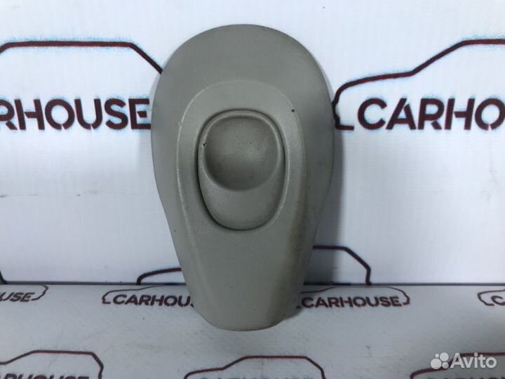 Накладки прочие передние левые Renault Fluence 1.6