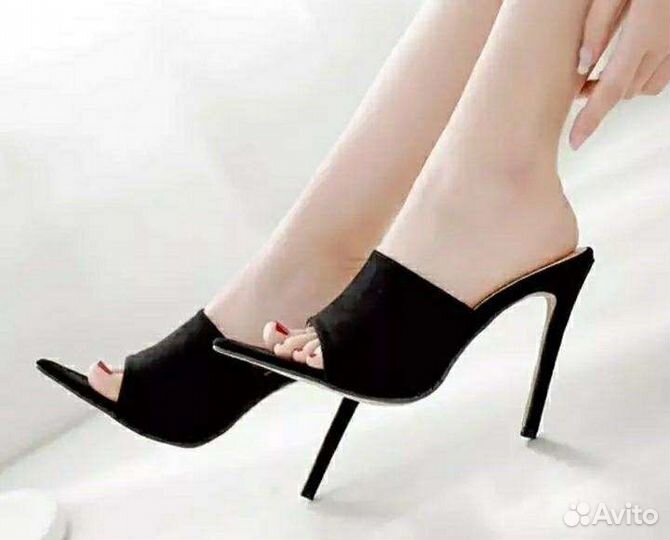 Босоножки женские